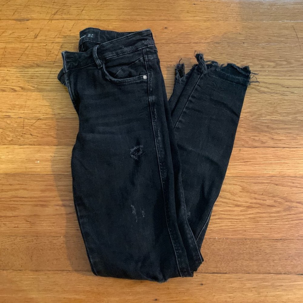 Black Distressed Jeans (super skinny)